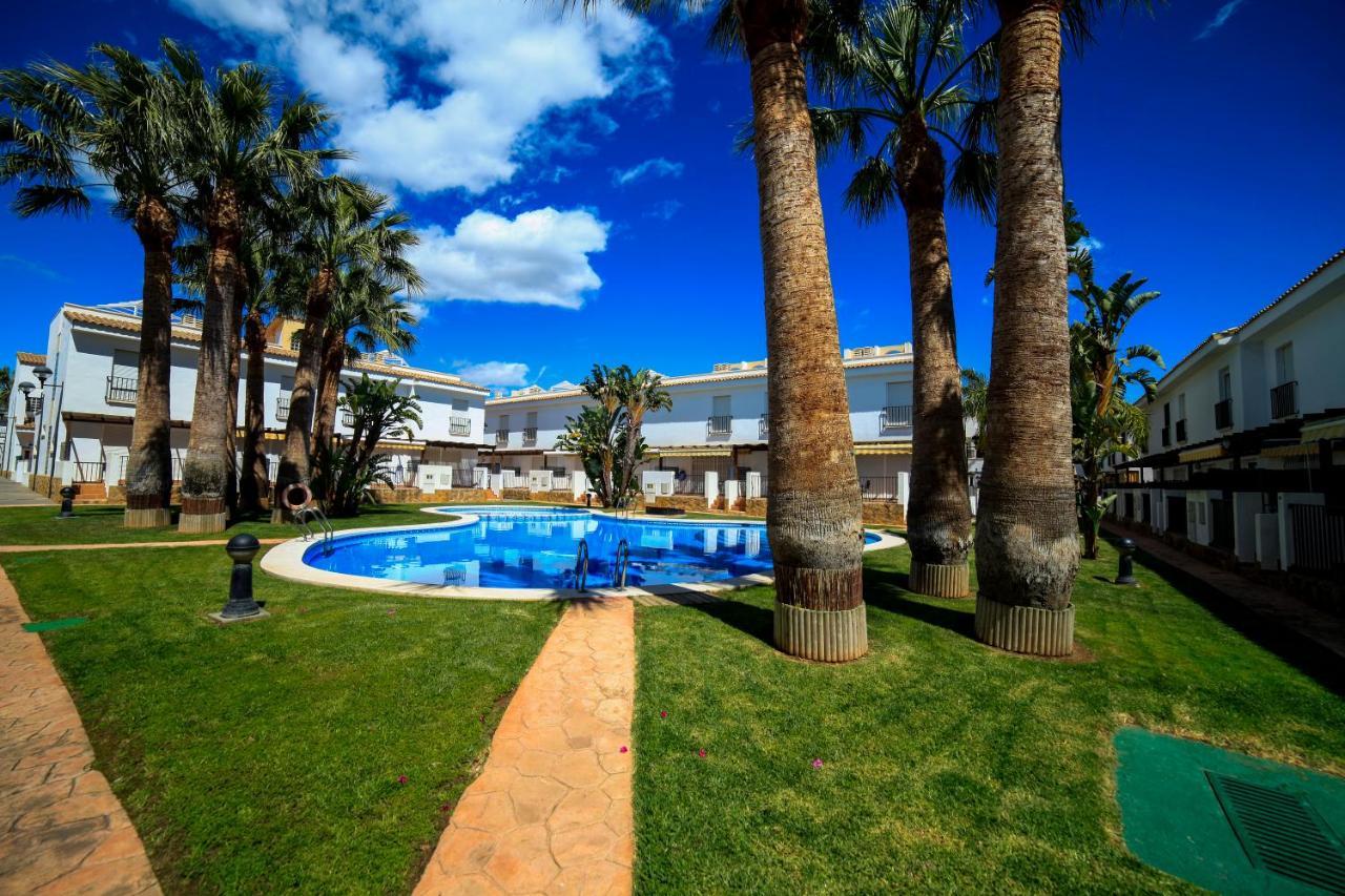 Adosado Con Jardin Y Piscina Palm Beach 86 Albert Villas Alcossebre Dış mekan fotoğraf