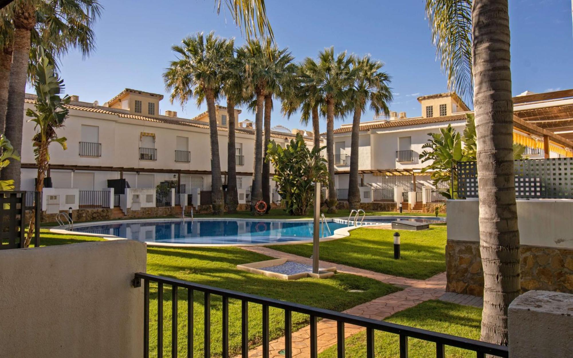 Adosado Con Jardin Y Piscina Palm Beach 86 Albert Villas Alcossebre Dış mekan fotoğraf